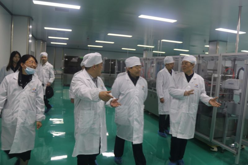牛年志昂揚